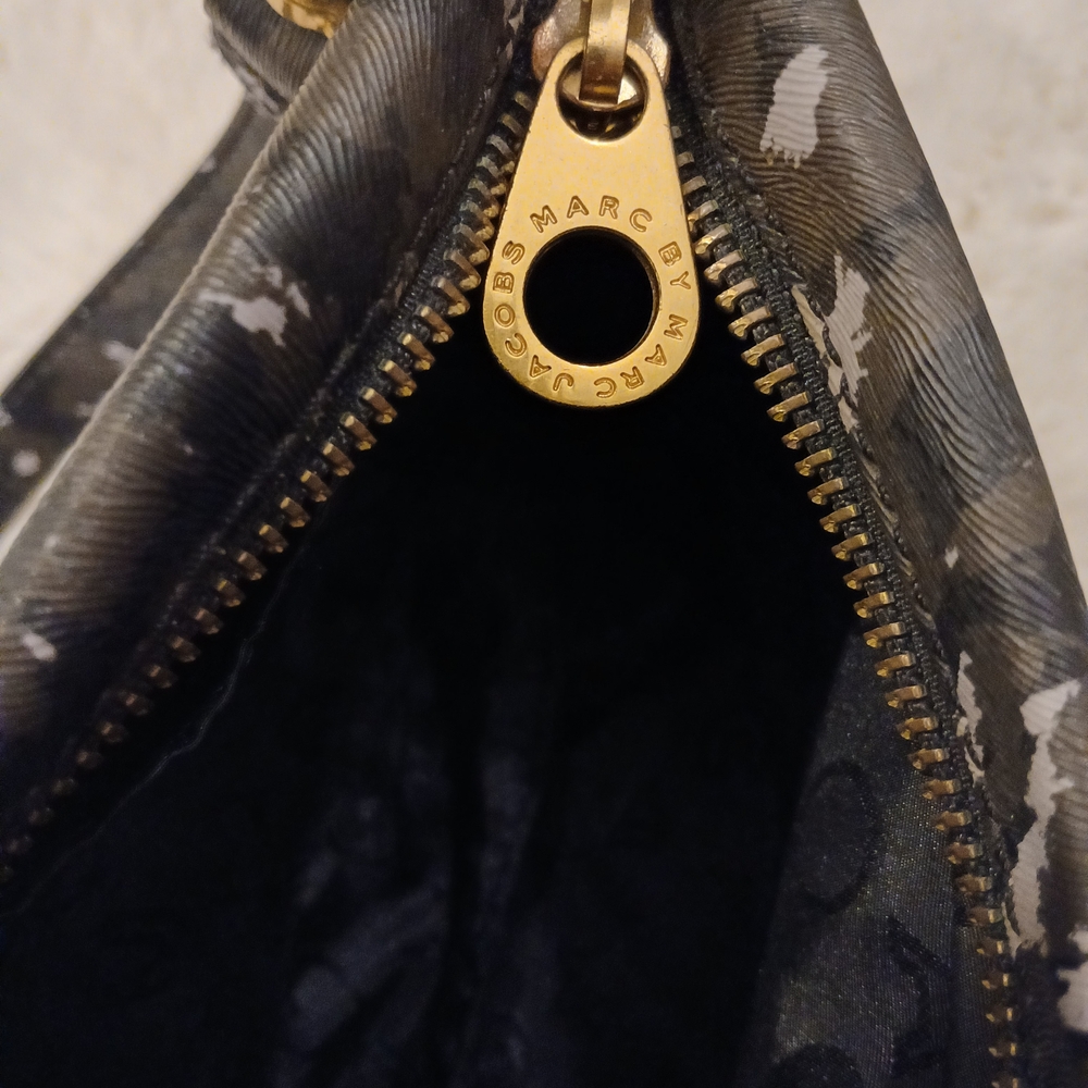 Marc By Marc Jacobs Patterned Crossbody Bag with Gold Accents - Picture 9 of 16